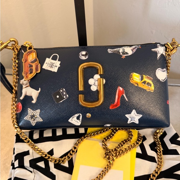 MARC JACOBS- The Trinket Snapshot Convertible Shoulder Bag - Picture 4 of 8